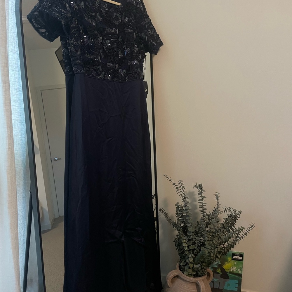 Elegant Black Evening Gown